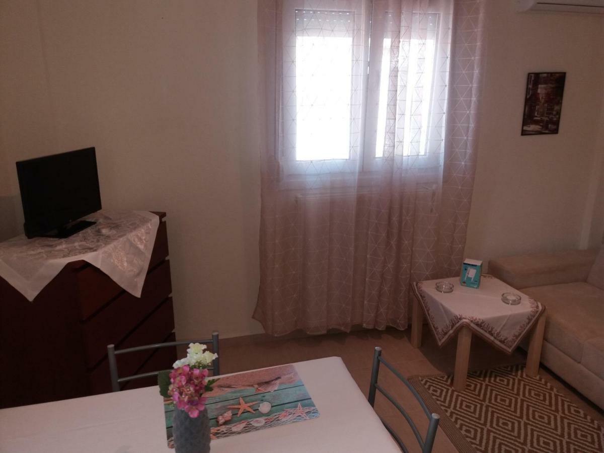 Jordan'S Studio House At نيا ميشانيونا المظهر الخارجي الصورة